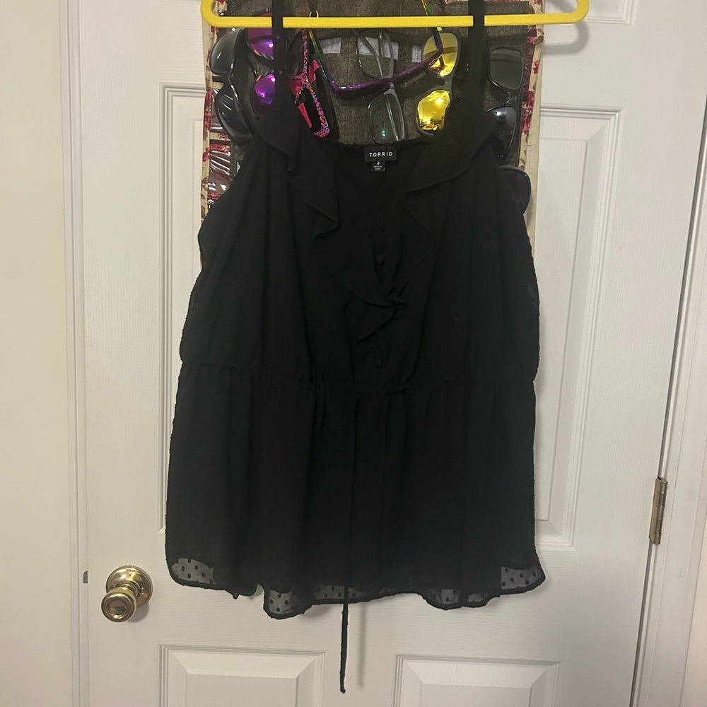 GUC Torrid Size 3 Black Sleeveless Top